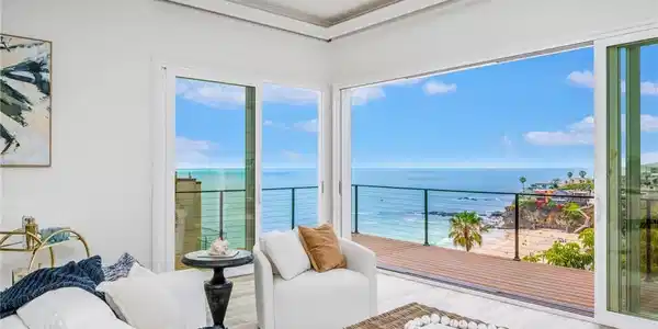 32015 Point Place