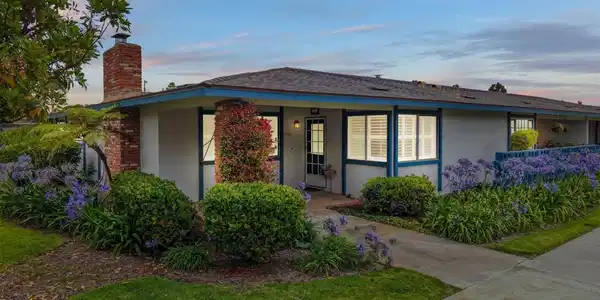 138 E Elfin Green