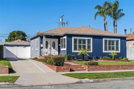 2401 Roswell Avenue