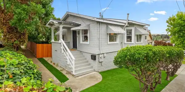 1800 Santa Clara St