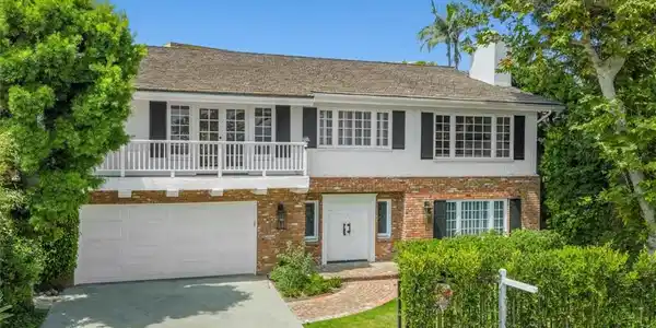 17481 Tramonto Drive
