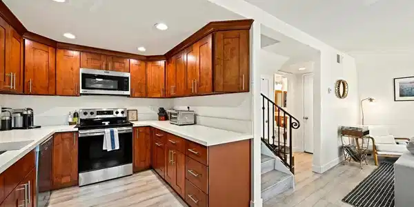 3941 Nobel Dr