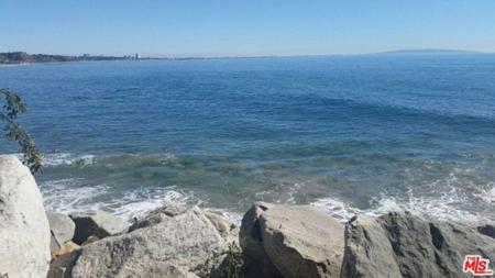 18429 Pacific Coast Highway