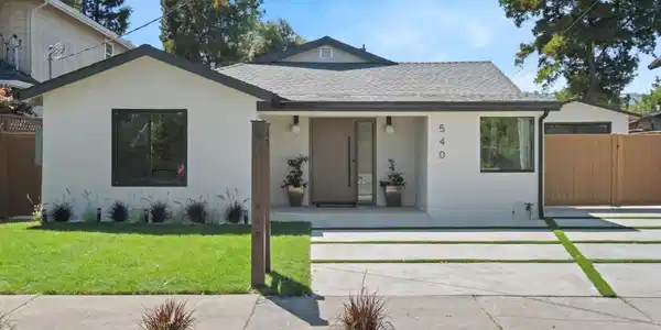 540 Sapphire Street