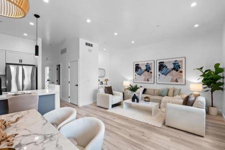 889 McLellan Drive