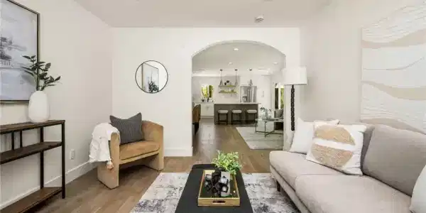 20031 Shorewood Circle