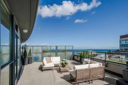 330 Mission Bay Boulevard