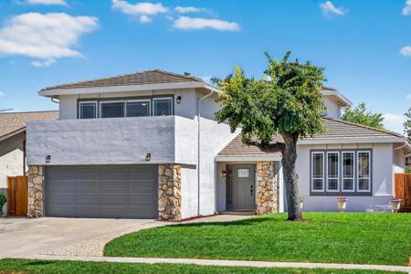 1690 Coraltree Place