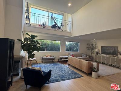 390 S Sepulveda Boulevard