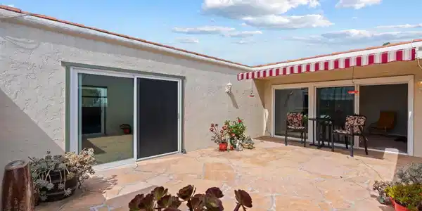 3621 Vista Campana S