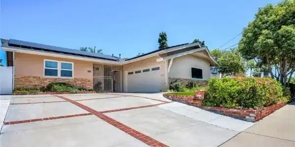 1921 Lasita Place