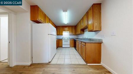 2005 San Jose Dr. #159