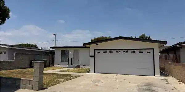 131 W 222nd