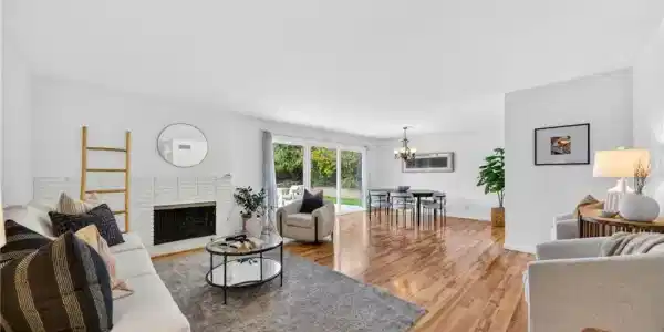 28752 Plainfield