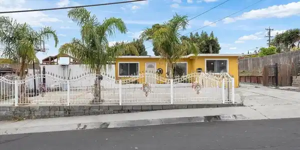 1078 Rachel Rd