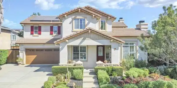 1461 Majestic Ln