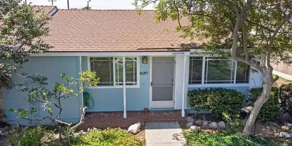 10207 Ascot Circle
