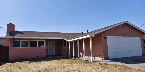 522 Lagunitas Lane