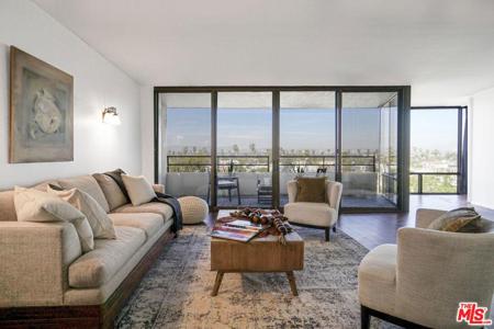 4316 Marina City Drive