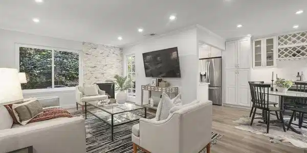 1444 Ashwood Drive