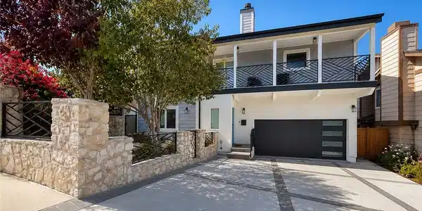 1817 Pullman Lane