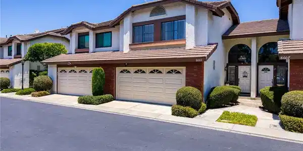 8603 Shadow Lane