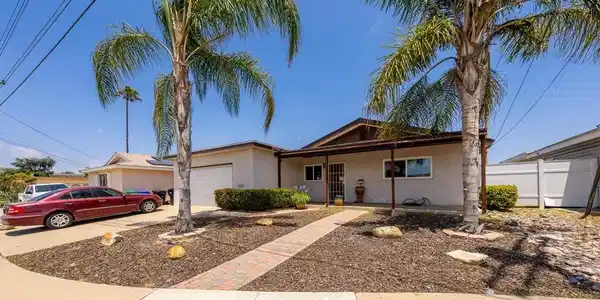 1477 Signal Avenue