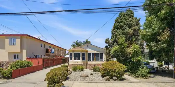 446 Dolores Ave