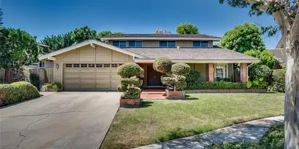 17331 Elsinore