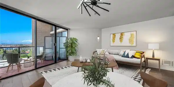 531 Esplanade