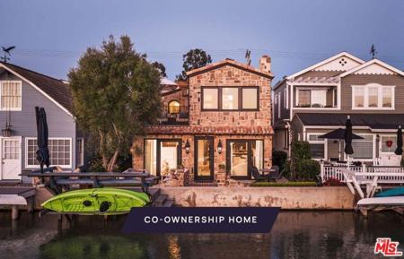 305 Grand Canal