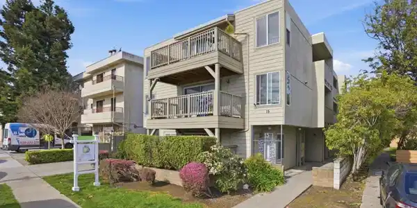 15 Mateo Avenue