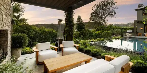 1529 Amalfi Drive