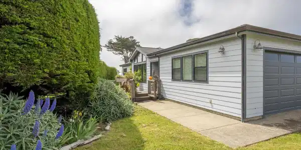 43661 Cypress Parkway
