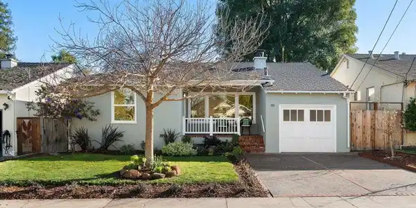 551 Sylvan