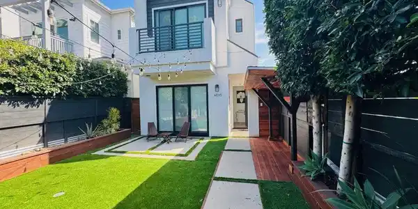 4816 Inglewood Boulevard