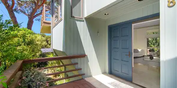 828 Wonder View Drive