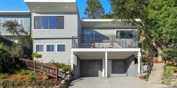 411 Vassar Ave