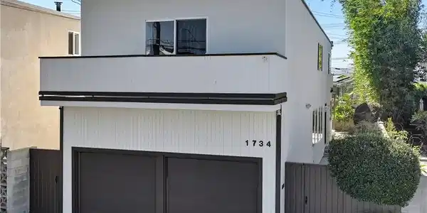 1734 Van Horne Lane