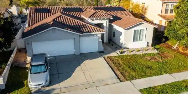 3672 Cypress
