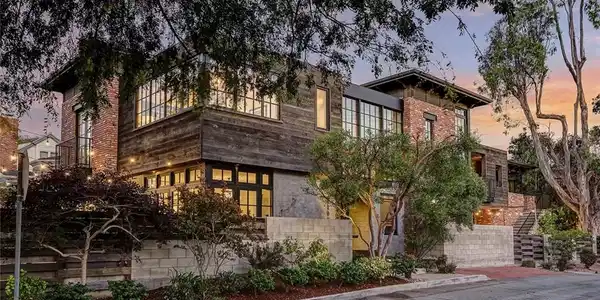 3208 Agnes Road