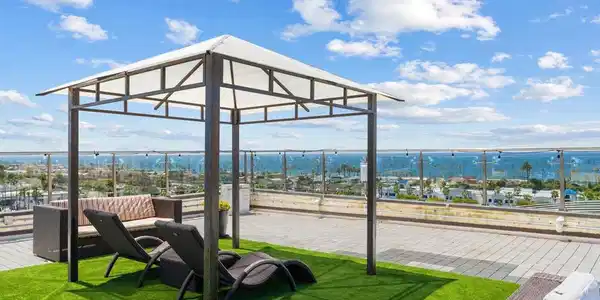 550 Seagaze Drive
