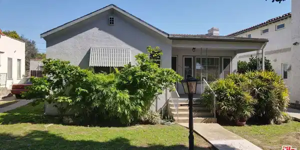 917 Princeton Street