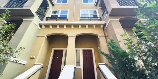 160 Currlin Circle