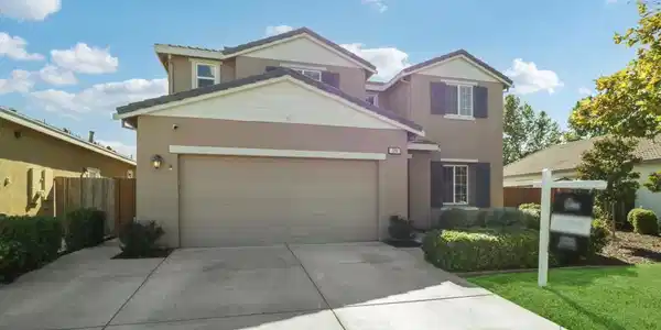 124 Clear Lake Ct