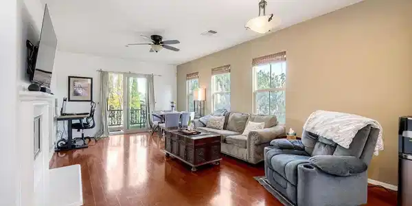 2674 Escala Circle