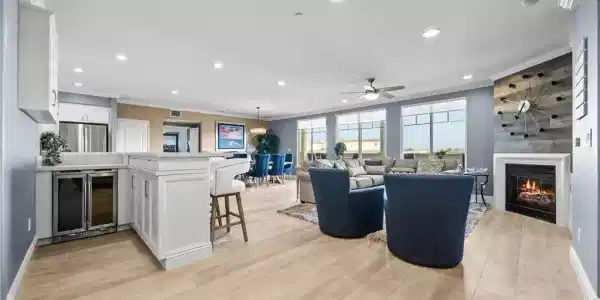 4344 Tradewinds