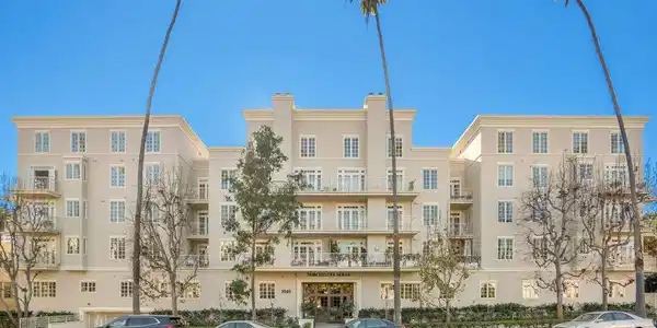 1040 4th Street