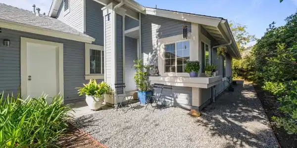 302 Windjammer Circle