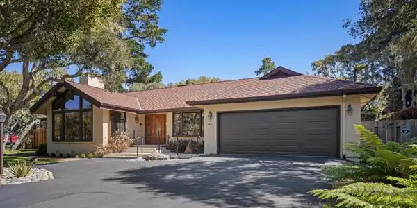 2911 Colton Road